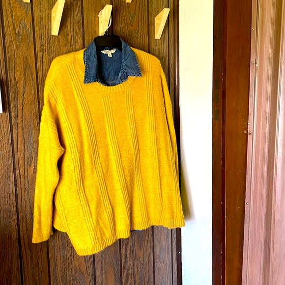cabi #4039 stitch mix sweater. Citrine color - Picture 1 of 7